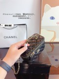 シャネルバッグ CHANEL 2024新作 ハンドル化粧品バッグ