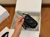 ディオールバッグ DIOR 2024新作 ダイアナ妃横型バッグ