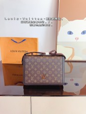 ルイヴィトンバッグ LOUIS VUITTON 2024新作 メッセンジャーバッグ