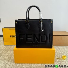 フェンディバッグ FENDI 2024新作 トートバッグ