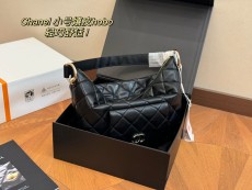 シャネルバッグ CHANEL 2024新作 ホーボーバックパック