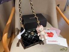 シャネルバッグ CHANEL 2024新作 ホーボーバッグ