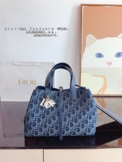 ディオールバッグ DIOR 2024新作 ショッピングバッグ