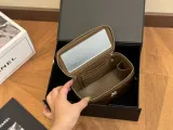 シャネルバッグ CHANEL 2024新作 小さな箱の荷物