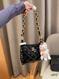 シャネルバッグ CHANEL 2024新作 ホーボーバッグ