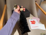 シャネルバッグ CHANEL 2024新作 ホーボーバッグ
