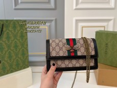 グッチバッグ GUCCI 2024新作 チェーンクロスボディバッグ