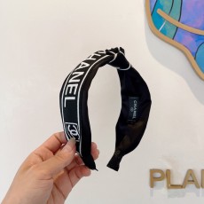 シャネルカチューシャ CHANEL 2024新作 ヘアアクセサリー