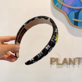 ルイヴィトンカチューシャ LOUIS VUITTON 2024新作 ヘアアクセサリー