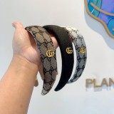 グッチカチューシャ GUCCI 2024新作 ヘアアクセサリー