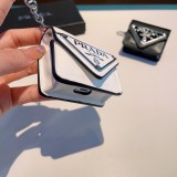 プラダイヤホンシェル PRADA 2024新作 ヘッドホンカバー