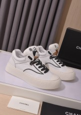 シャネル靴 CHANEL 2024新作 パンダカジュアルシューズ