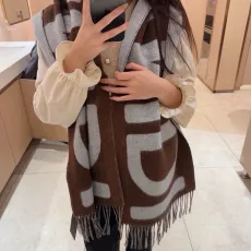 フェンディマフラーFENDI 2024新作 マフラー