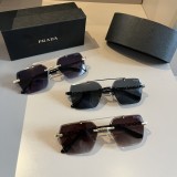 プラダサングラスPRADA 2024新作 サングラス
