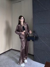 フェンディ服 FENDI 2024新作 ベルベットのスーツ