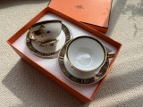 エルメス食器 HERMES 2024新作 ボーンチャイナのカップ＆ソーサーセット