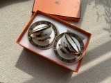エルメス食器 HERMES 2024新作 ボーンチャイナのカップ＆ソーサーセット