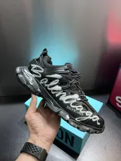 バレンシアガ靴 BALENCIAGA 2024新作 ロートップのお父さんの靴