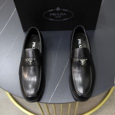 プラダ靴 PRADA 2024新作 ビジネスカジュアル革靴