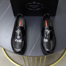 プラダ靴 PRADA 2024新作 ビジネスカジュアル革靴