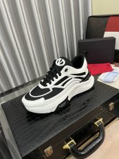 ヴァレンティノ靴 VALENTINO 2024新作 カジュアルシューズ