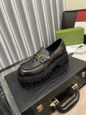 グッチ靴 GUCCI 2024新作 カジュアルな革靴