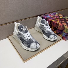 ルイヴィトン靴 LOUIS VUITTON 2024新作 メンズカジュアルシューズ