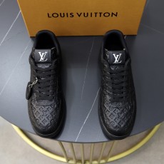 ルイヴィトン靴 LOUIS VUITTON 2024新作 カジュアルスポーツスニーカー