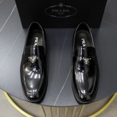 プラダ靴 PRADA 2024新作 ビジネスカジュアル革靴