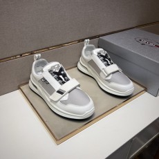 プラダ靴 PRADA 2024新作 メンズカジュアルシューズ