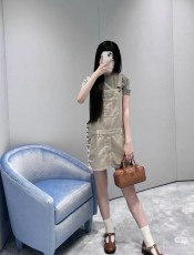 ミュウミュウ服 Miu Miu 2024新作 サスペンダースカート