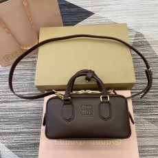 ミュウミュウバッグ Miu Miu 2024新作 高品質 ボウリングバッグ