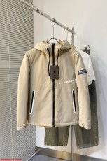 バーバリー服 BURBERRY 2024新作 フード付きジャケット