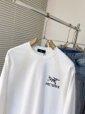 ARCTERYX服 ARCTERYX 2024新作 クルーネックスウェットシャツ