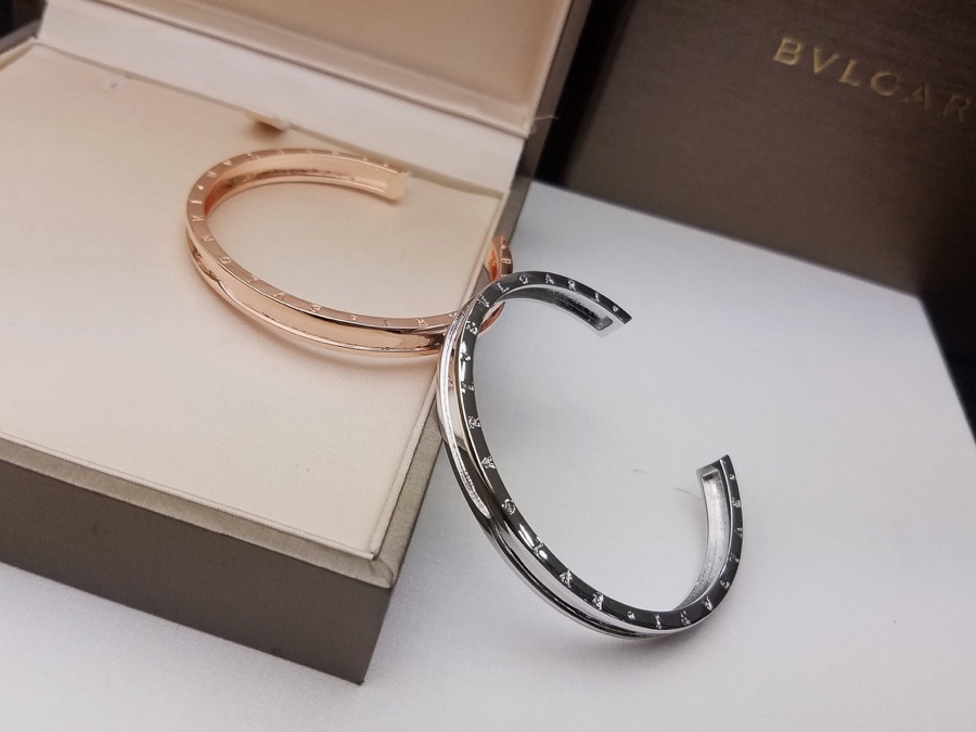 ブルガリブレスレット BVLGARI 2024新作 オープンブレスレット