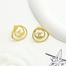 シャネルピアス CHANEL 2024新作 イヤリング