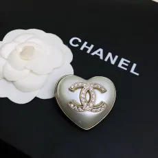 シャネルブローチ CHANEL 2024新作 ブローチ