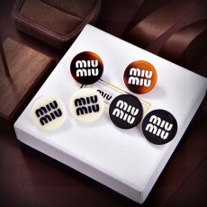 ミュウミュウピアス Miu Miu 2024新作 イヤリング