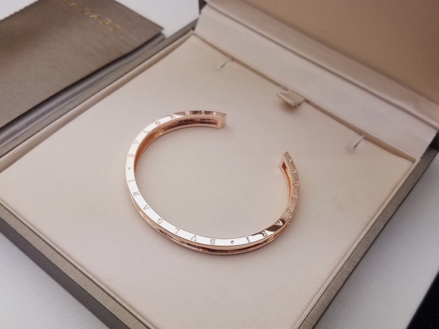 ブルガリブレスレット BVLGARI 2024新作 オープンブレスレット