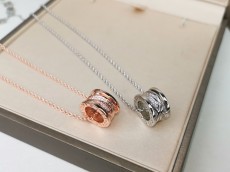 ブルガリネックレス BVLGARI 2024新作 中空ダイヤモンドネックレス