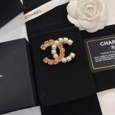 シャネルブローチ CHANEL 2024新作 ブローチ