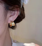 サンローランピアス Yves Saint Laurent 2024新作 イヤリング