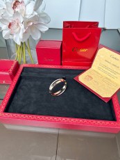 カルティエブレスレット CARTIER 2024新作 ブレスレット
