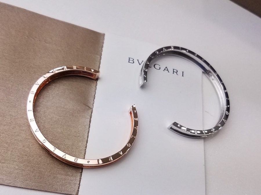 ブルガリブレスレット BVLGARI 2024新作 オープンブレスレット
