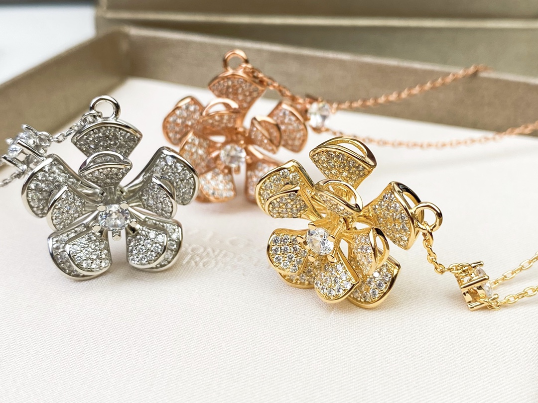 ブルガリネックレス BVLGARI 2024新作 ネックレス