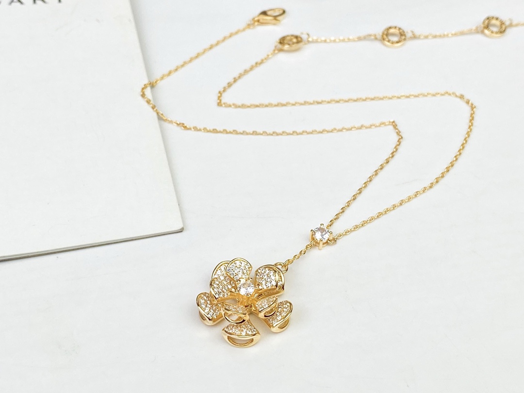 ブルガリネックレス BVLGARI 2024新作 ネックレス