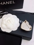 シャネルブローチ CHANEL 2024新作 ブローチ