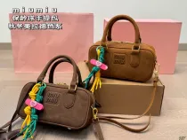ミュウミュウバッグ Miu Miu 2024新作 ハンドバッグ