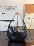 シャネルバッグ CHANEL 2024新作 脇の下のバッグ