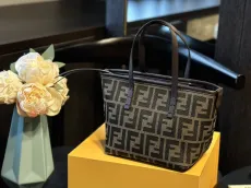 フェンディバッグ FENDI 2024新作 野菜かごバッグ